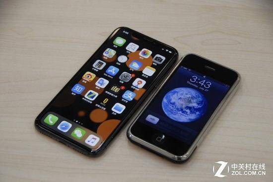 iPhone X与iPhone初代对比