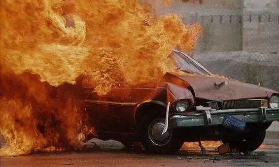 引发大火事故的福特Pinto汽车