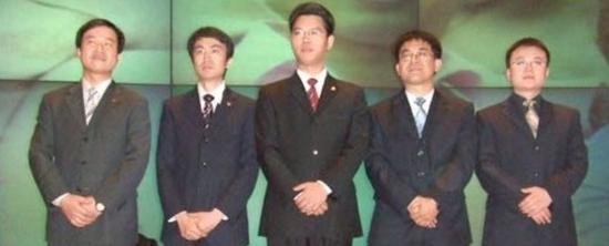 当年金山五虎，左起为：湛振阳、朱勇、邹涛、陈飞舟、刘鹏