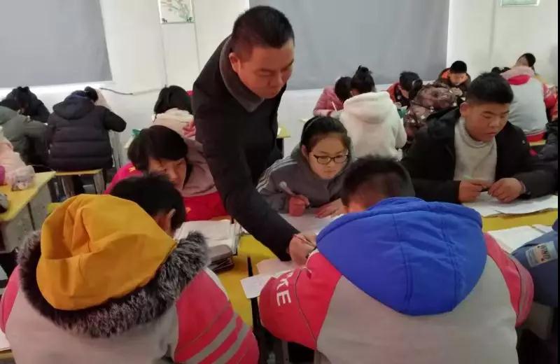 大圈实验学校：承办扬州路教育联盟（数学）教联片活动